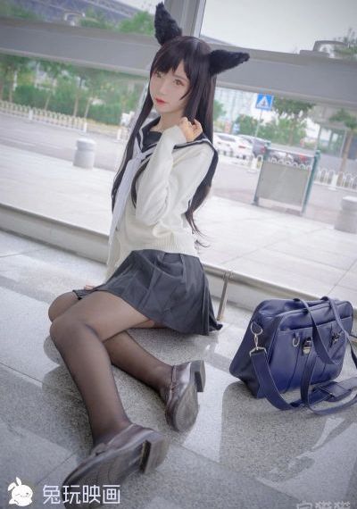 亚当君挣扎吧第9集在线观看
