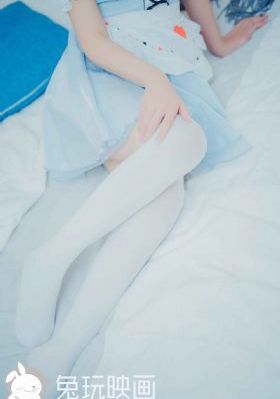 女大学生的沙龙室免费