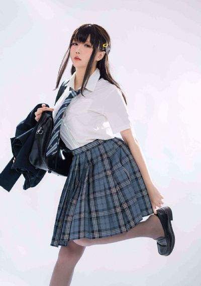 服装崩坏第一季动漫